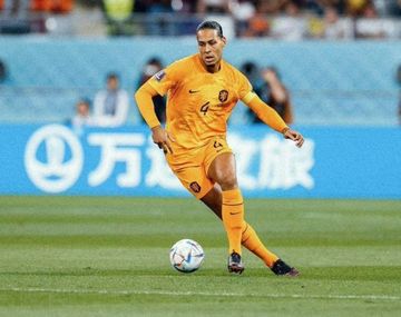 Van Dijk: No estoy preocupado por el ataque de Argentina