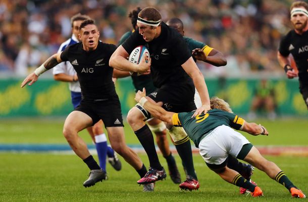 Los All Blacks aplastaron a Sudáfrica y se coronaron campeones invictos con récord
