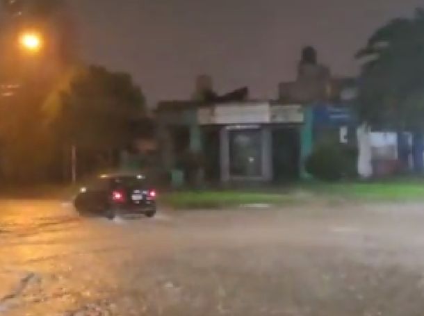 Mar del Plata inundada: fuertes tormentas azotan a La Feliz