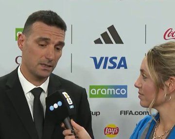 Scaloni habló con Sofi Martínez tras el sorteo del Mundial.