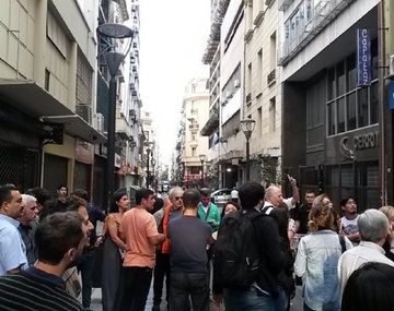 AUDIO: Escuchá el momento en el que un hombre armado ingresó a Radio Nacional