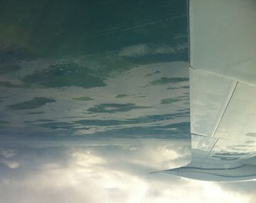 Yauhar sobrevoló Azul y convocó al Comité de Seguimiento Hídrico