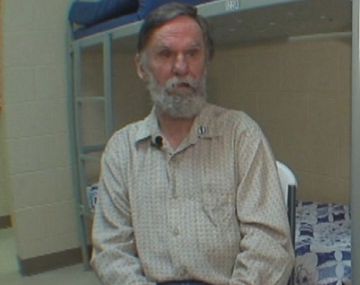 Vivía en la calle sin saber que tenía dinero