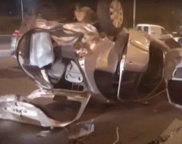 Caos en Panamericana por un choque y vuelco mano a Capital