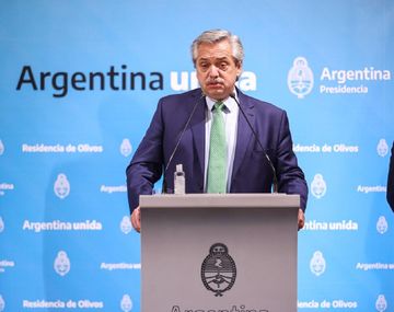 Alberto agradeció a los argentinos: Unidos esto va a pasar pronto