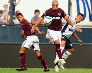 Lanús venció al renovado Quilmes en el Centenario