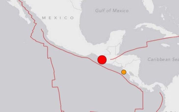 Un fuerte terremoto sacude al sur de México