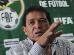 El presidente de la Federación Boliviana de Fútbol criticó duramente a la FIFA El presidente de la Federación Boliviana de Fútbol criticó duramente a la FIFA