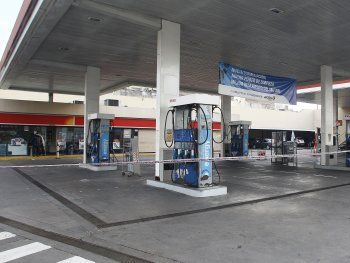 Una estación de servicio deberá indemnizar a una empleada por obligarla a trabajar en calzas