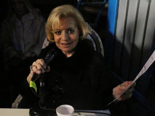 Murió Nelly Trenti, histórica locutora de Mirtha Legrand