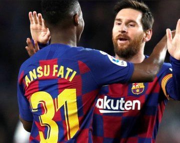 Acusan a un socio del hermano de Messi de cobrar comisiones en la renovación de Ansu Fati