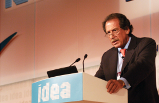 Brito: Si libero el cepo de un día para el otro, el dólar se puede ir a 20 pesos y los precios también