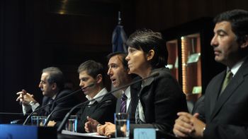 el gobierno lanzo bonos para el blanqueo de dolares