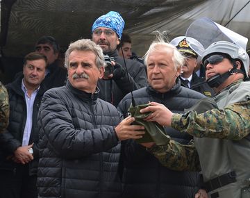 Las fuerzas armadas se encuentran asistiendo a las provincias afectadas