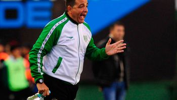 banfield anuncio que vivas dirigira frente a river su ultimo partido ¿vuelve falcioni? banfield anuncio que vivas dirigira frente a river su ultimo partido ¿vuelve falcioni?