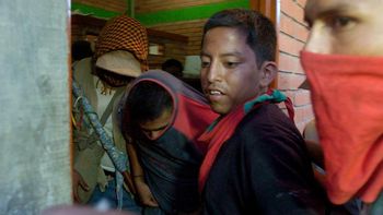 cuatro de cada diez guerrilleros de las farc son adolescentes cuatro de cada diez guerrilleros de las farc son adolescentes