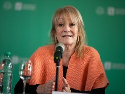 La intendenta de Montevideo, Carolina Cosse, opinó sobre el caso del narco Sebastián Marset. La intendenta de Montevideo, Carolina Cosse, opinó sobre el caso del narco Sebastián Marset.