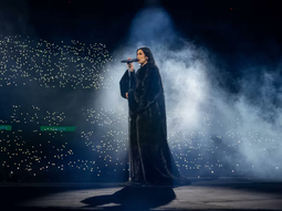 Esta es la canción en español que cantará Dua Lipa hoy, martes 2 de diciembre en el Estadio GNP Seguros, CDMX. Esta es la canción en español que cantará Dua Lipa hoy, martes 2 de diciembre en el Estadio GNP Seguros, CDMX.