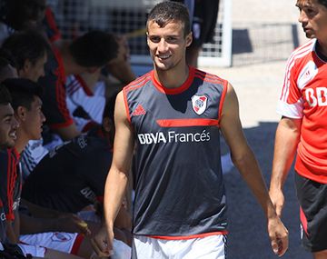 ¿Quién es el chico que debutó en la Selección antes que en River?