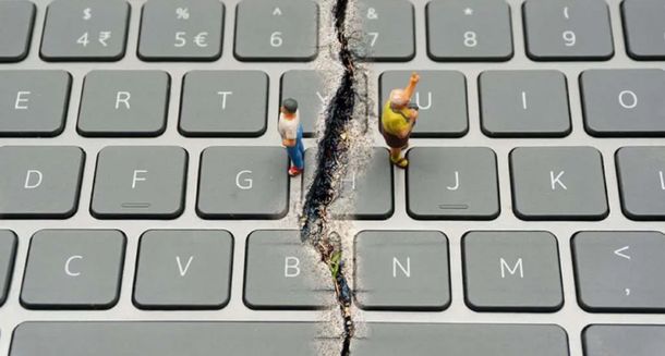 Nosotros contra ellos, el libro que explica cómo funciona la polarización en las redes sociales