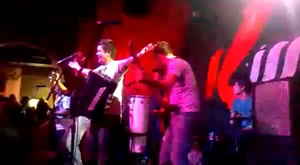 El video del show de la banda momentos antes de que ardiera la disco