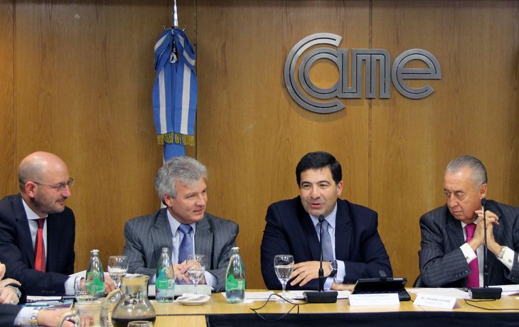 Aseguran que se alcanzó la meta de recaudación tributaria