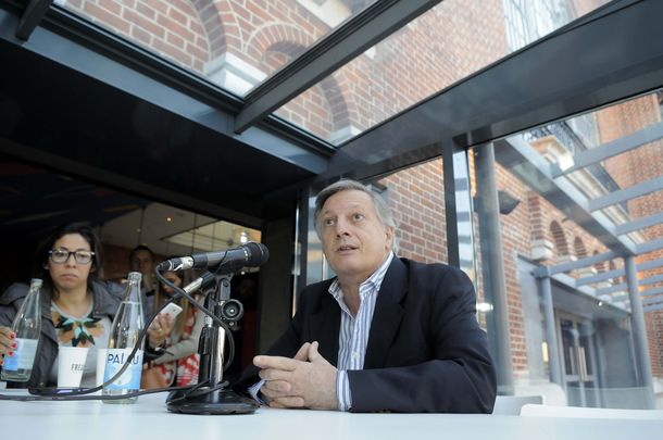 Con cien oradores ausentes y menos público, terminó la audiencia por el tarifazo al gas