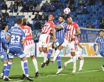 Fútbol libre por celular: cómo ver en vivo Instituto vs Godoy Cruz