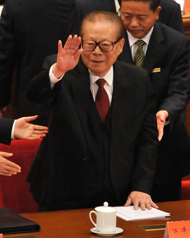 La Justicia española ordenó captura al ex presidente chino