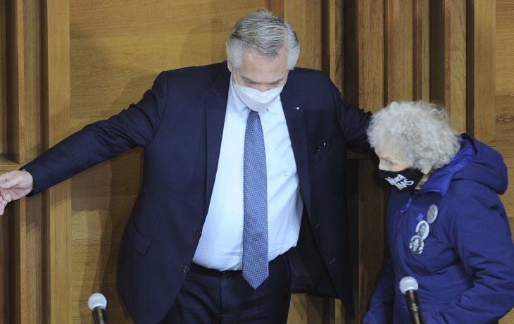 Alberto lanzó un mensaje de unidad en el Día de la Memoria