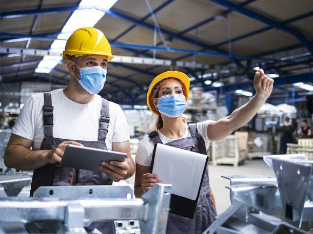 Empresa paga bono millonario a sus empleados: cuál es