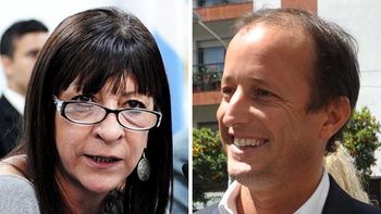 nosotros estamos trabajando aca y martin esta tomando sol nosotros estamos trabajando aca y martin esta tomando sol