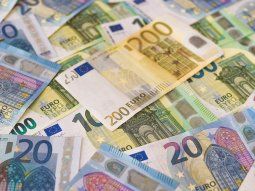 Más allá del euro: qué otros países comparten moneda