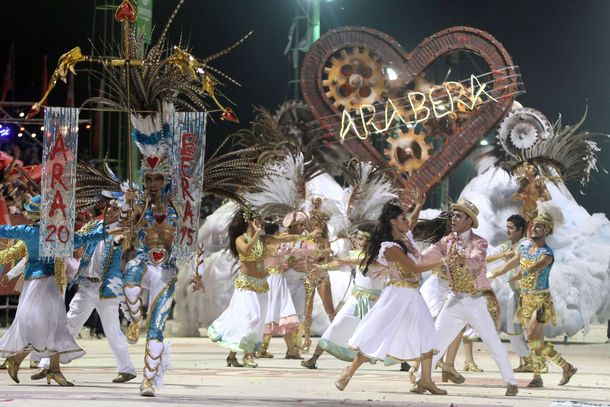 Las mejores postales del carnaval 2015 en todo el país