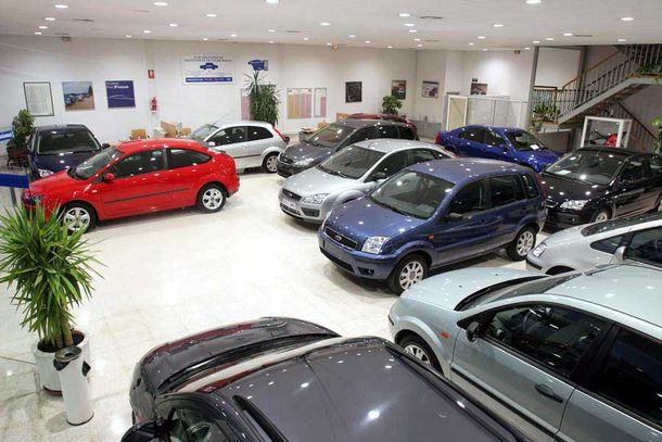 La venta de autos volvió a caer en septiembre un 31%