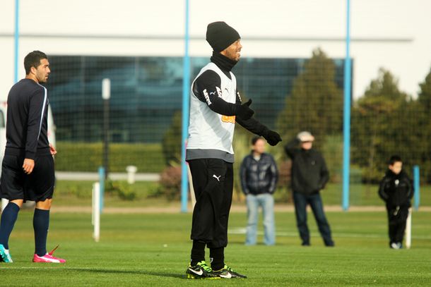 ¿Era la solución? Mientras Brasil fracasaba, Ronaldinho le marcó a Independiente