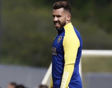 Tevez concentrará para estar ante Vélez pero aún no está confirmado que sea titular