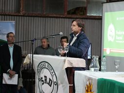 El presidente Luis Lacalle Pou calificó como increíble el origen del conflicto en Conaprole, que puso en jaque el abastecimiento de leche en Uruguay. El presidente Luis Lacalle Pou calificó como increíble el origen del conflicto en Conaprole, que puso en jaque el abastecimiento de leche en Uruguay.