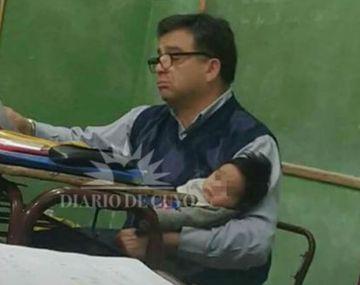 El emotivo gesto de un profesor