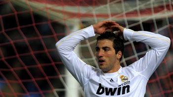 ¿no se va? real madrid no quiere vender a higuain ¿no se va? real madrid no quiere vender a higuain