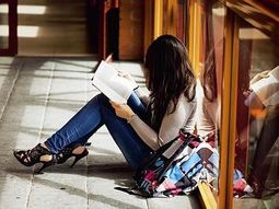 La crisis española lleva a estudiantes a prostituirse