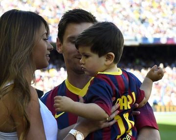 Romance mini botinero: el hijo de Lionel Messi tiene novia