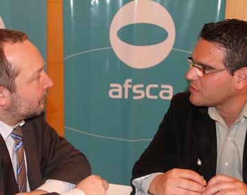 Martín Sabbatella, junto a Nicolás Cherei