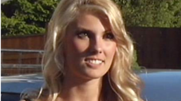 Le roban US$500 en consoladores del baúl de su auto