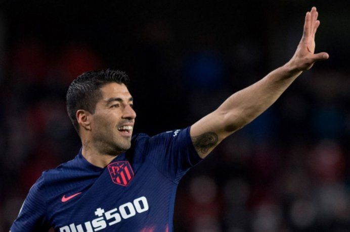 Un grande de Brasil quiere contratar a Luis Suárez para la Copa Libertadores