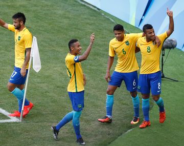 Brasil aplastó a Honduras e irá por su primera medalla dorada en fútbol de su historia
