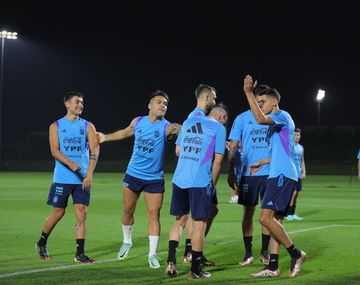 Ya se viene el Mundial: el primer entrenamiento de la Selección Argentina en Qatar