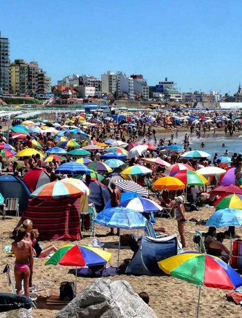 Mar del Plata se prepara para el verano. Mar del Plata se prepara para el verano.