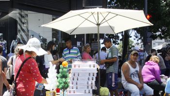 advierten por la toxicidad de los juguetes que se venden en la calle advierten por la toxicidad de los juguetes que se venden en la calle