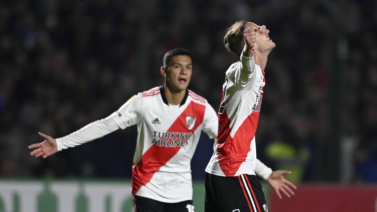 Bomba en el mercado: Mauro Zárate jugará en Platense - TyC Sports